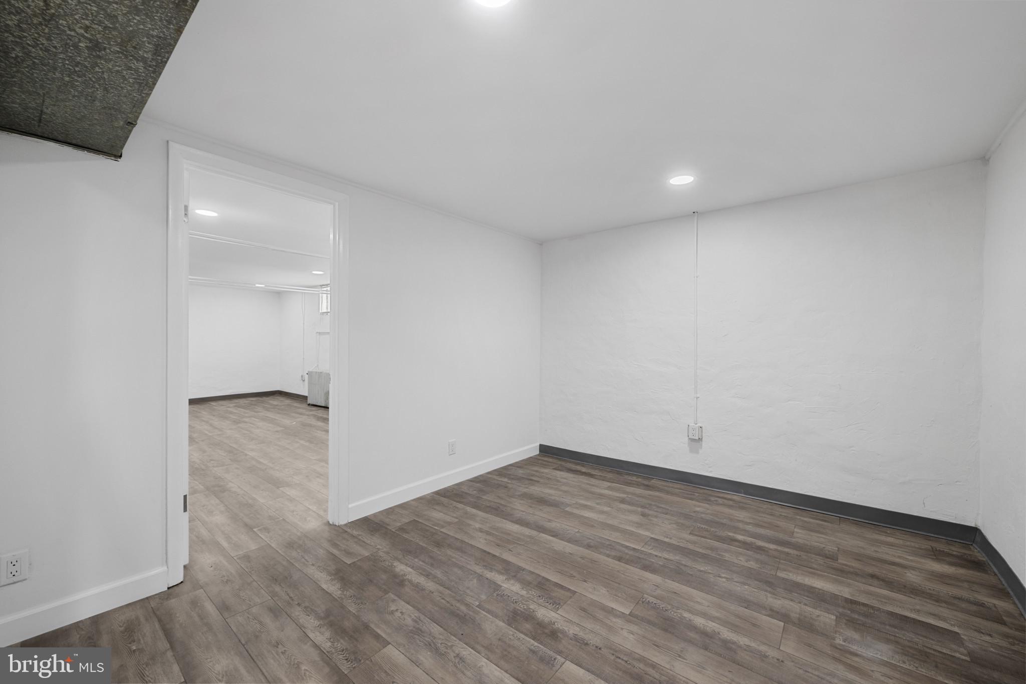 FRANKFORD - Residential