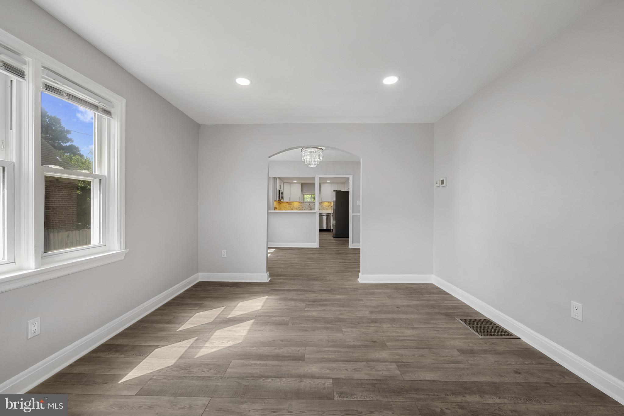 FRANKFORD - Residential