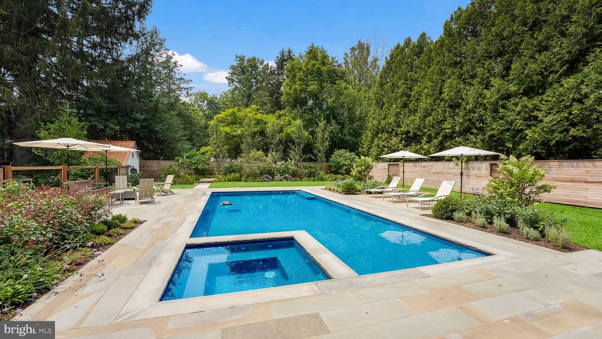 DOYLESTOWN BORO - Residential