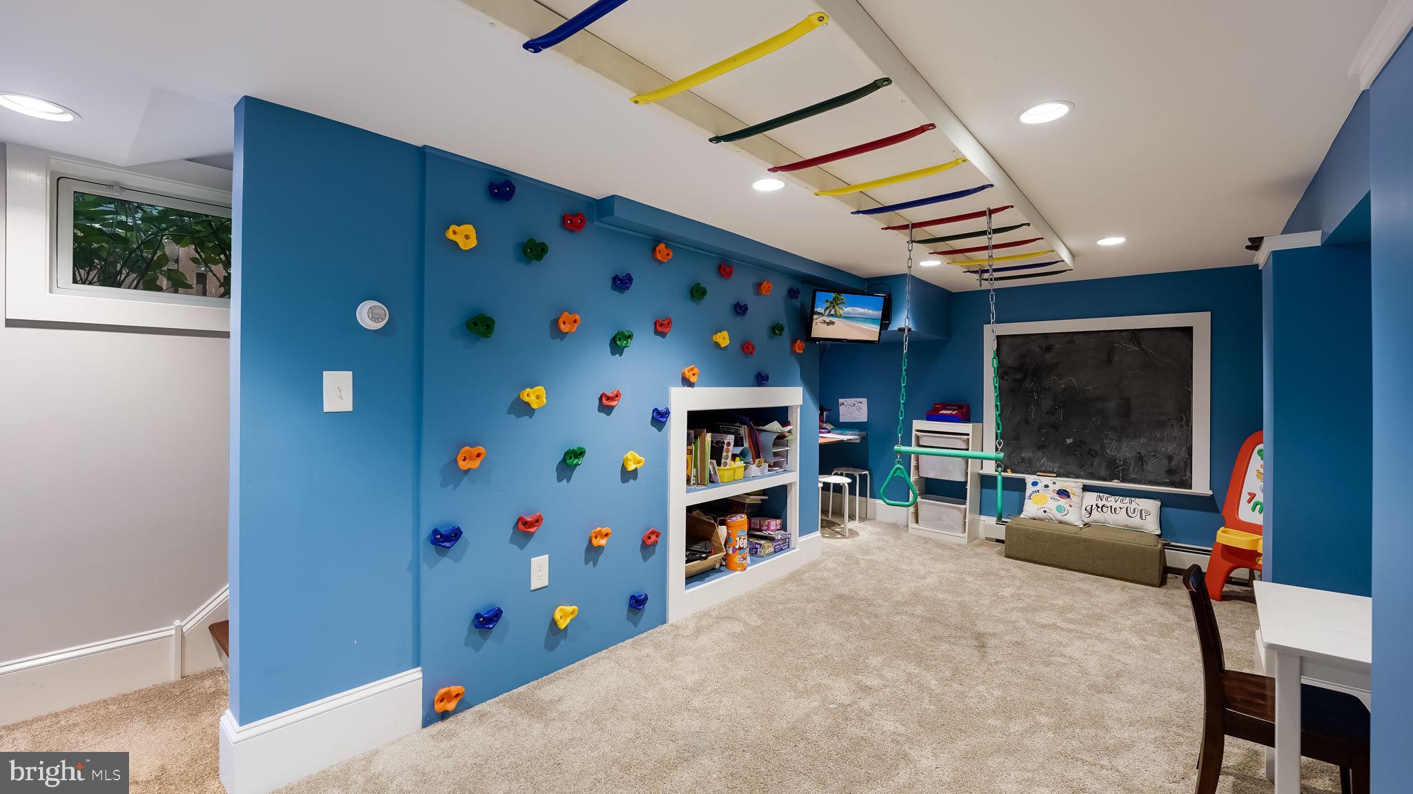 DOYLESTOWN BORO - Residential