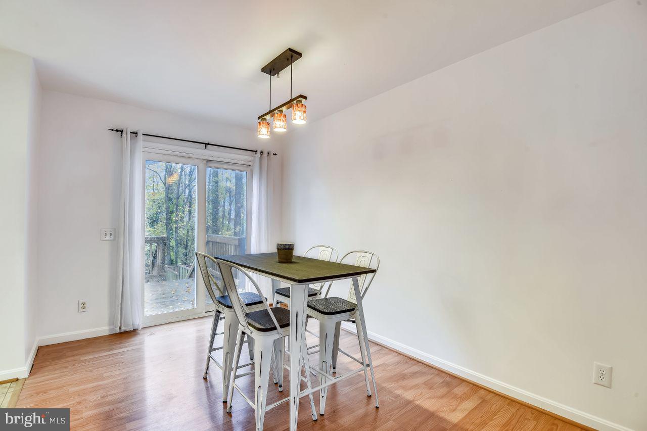 SOUTH RIVER COLONY - Residential