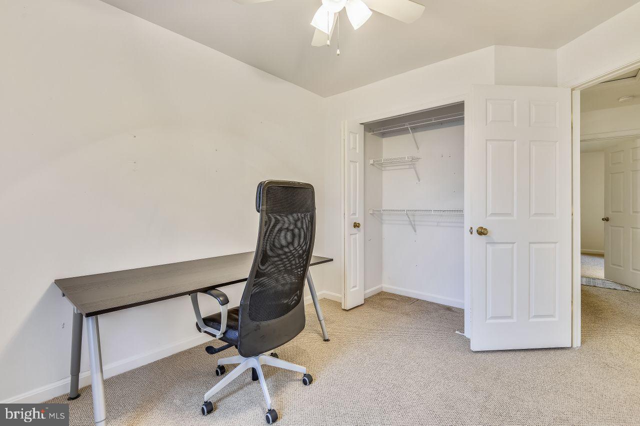 SOUTH RIVER COLONY - Residential