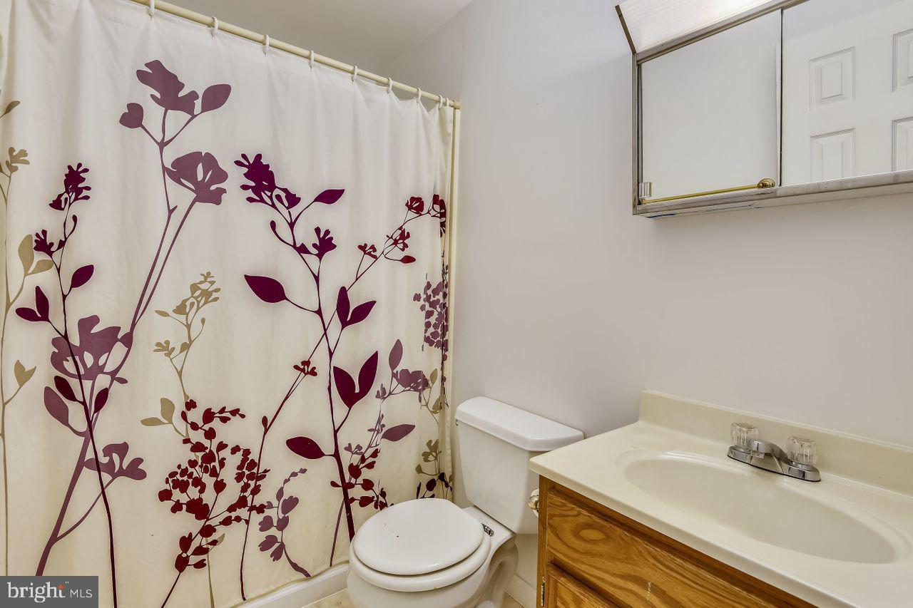 SOUTH RIVER COLONY - Residential