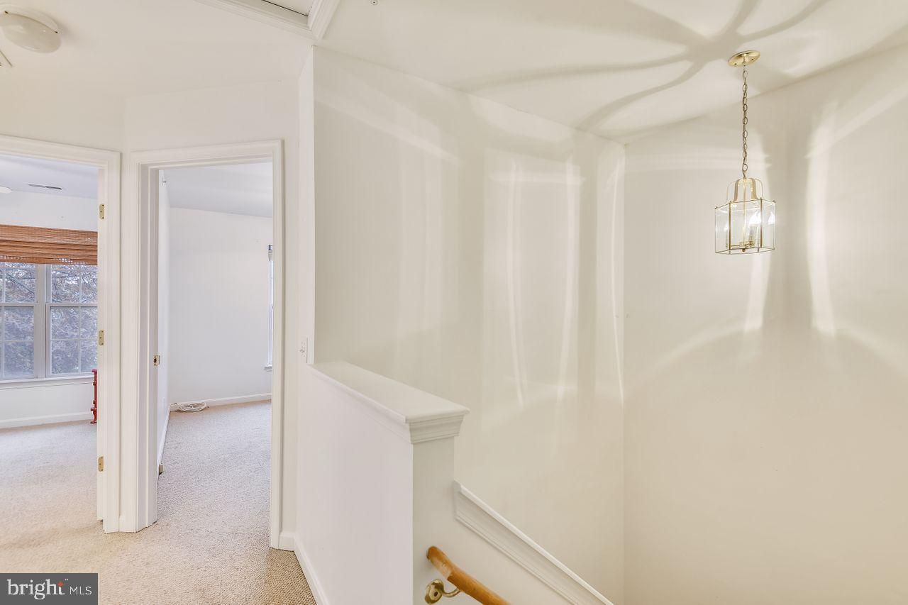 SOUTH RIVER COLONY - Residential