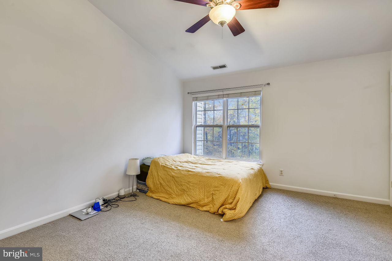 SOUTH RIVER COLONY - Residential