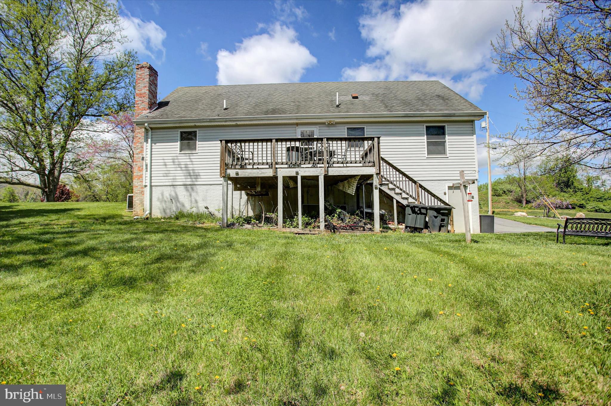 COUNTRY GARDEN ESTATES - Residential