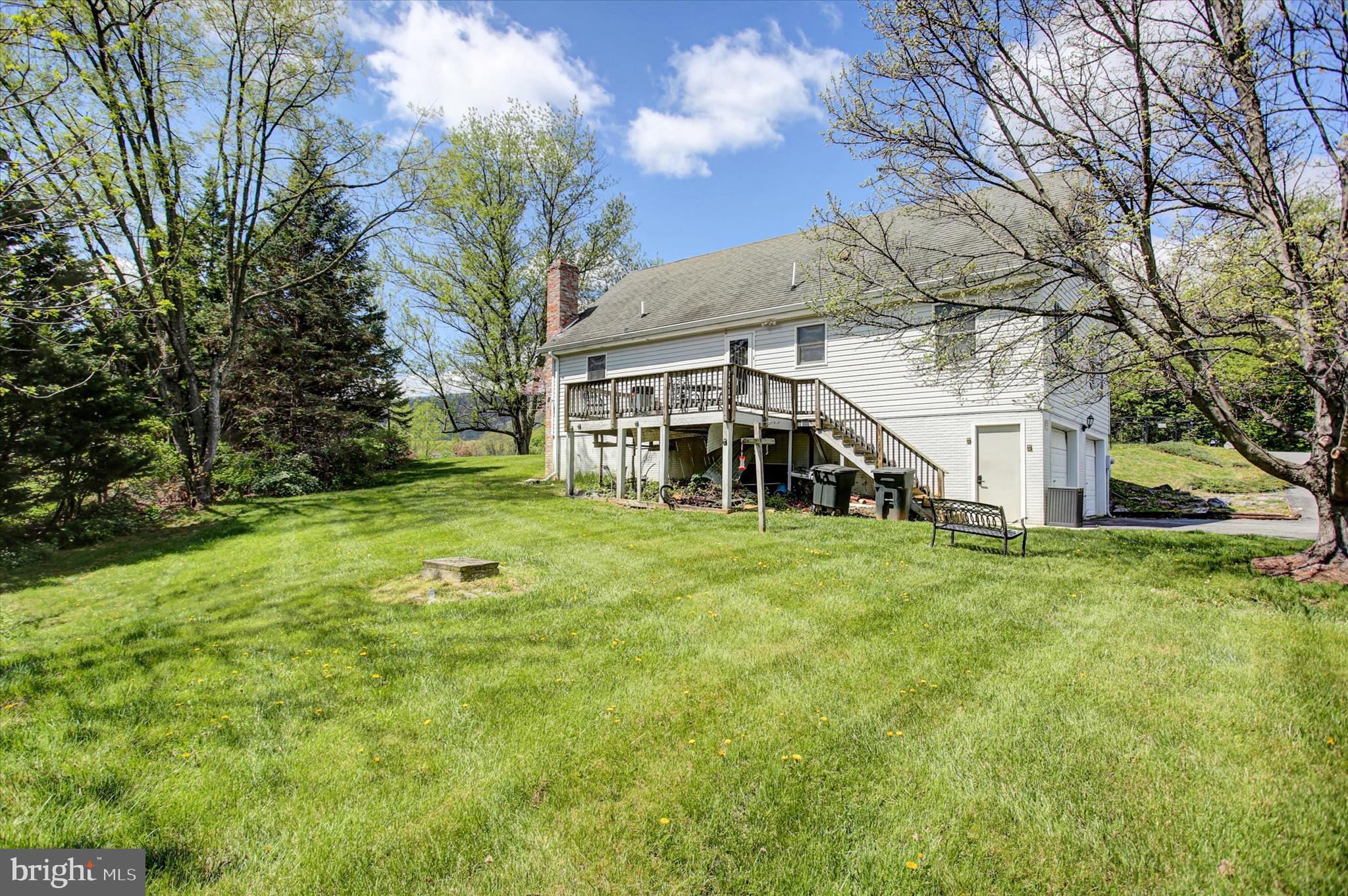 COUNTRY GARDEN ESTATES - Residential