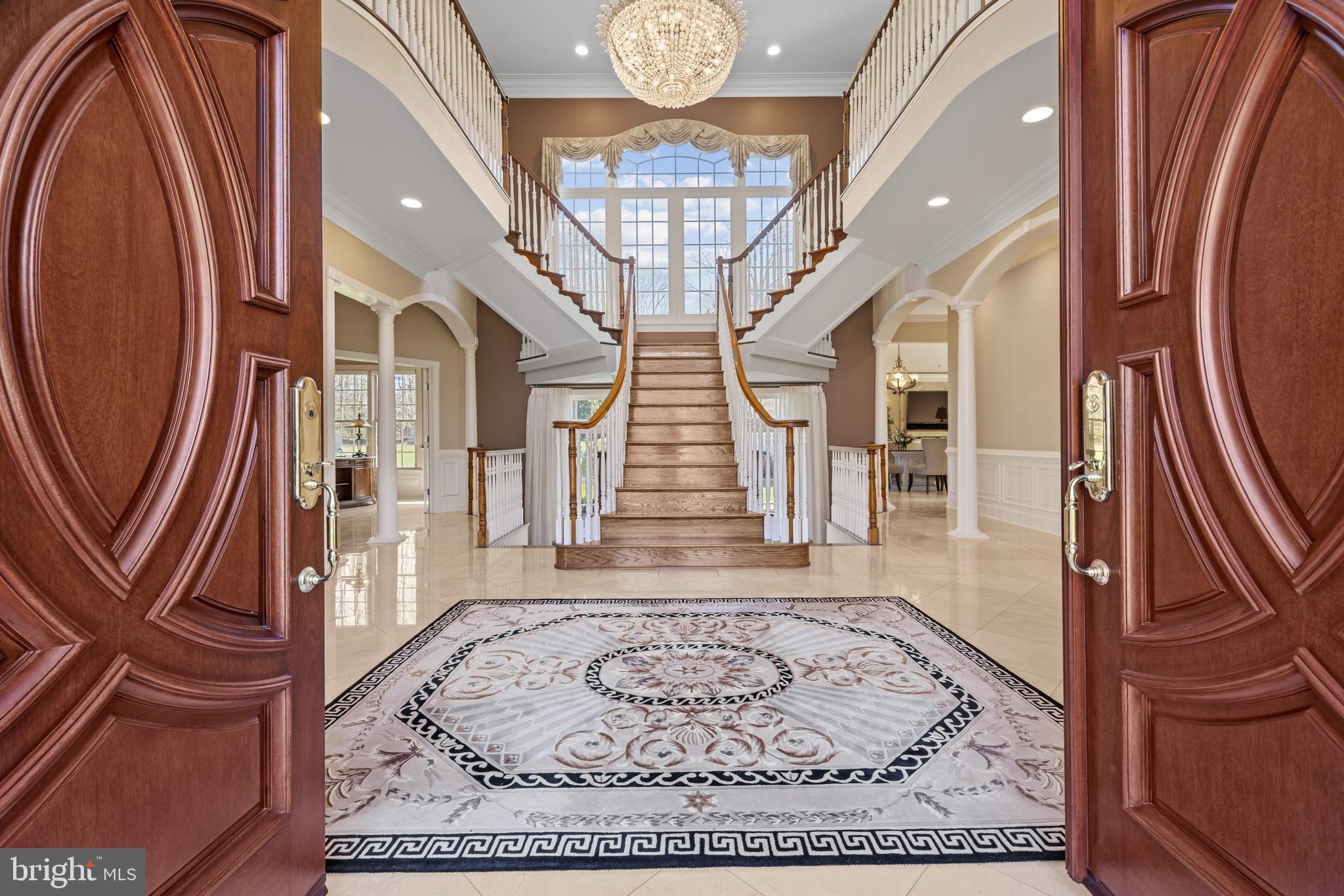 PATRICIAN WOODS - Residential