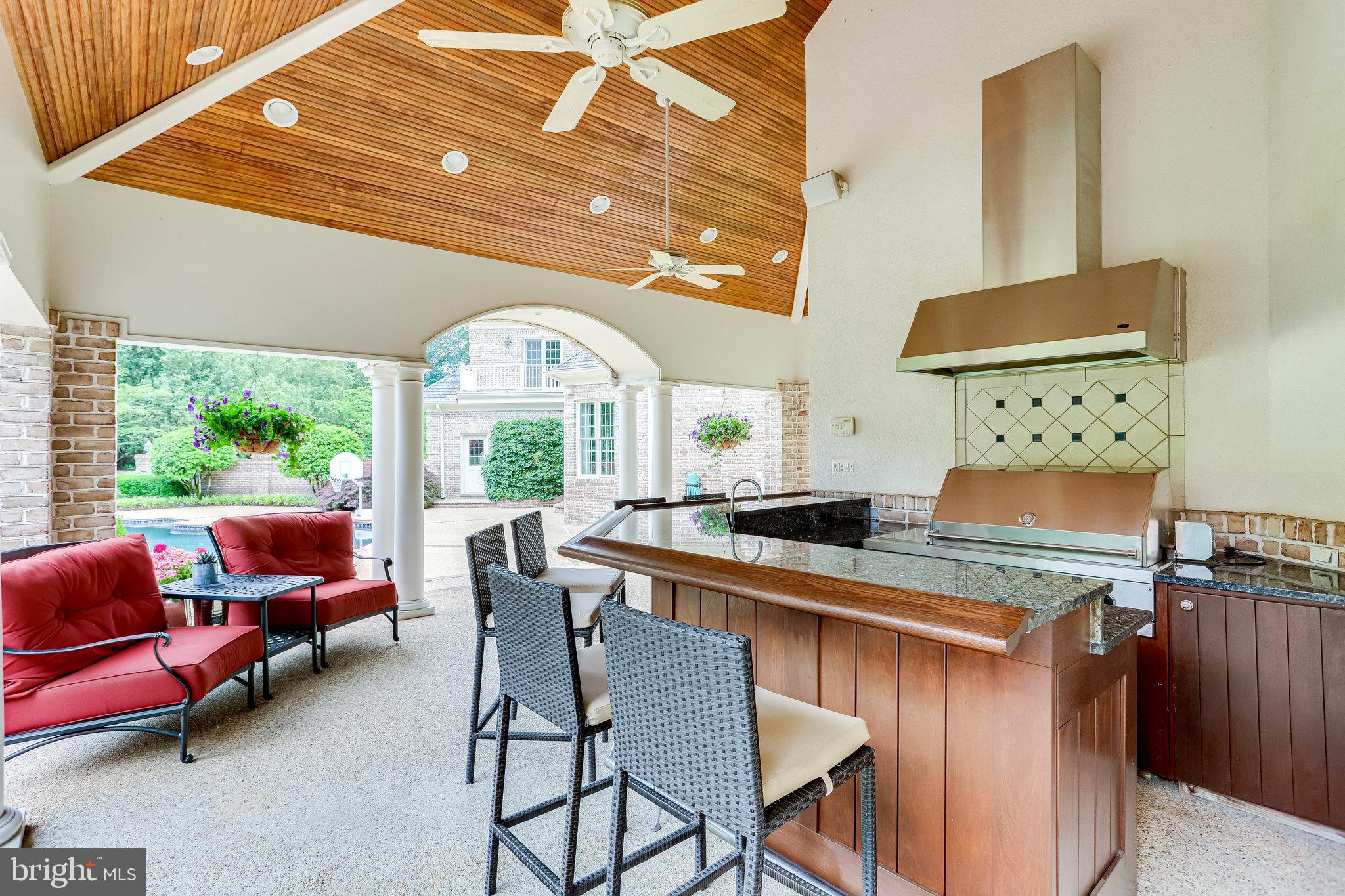 PATRICIAN WOODS - Residential