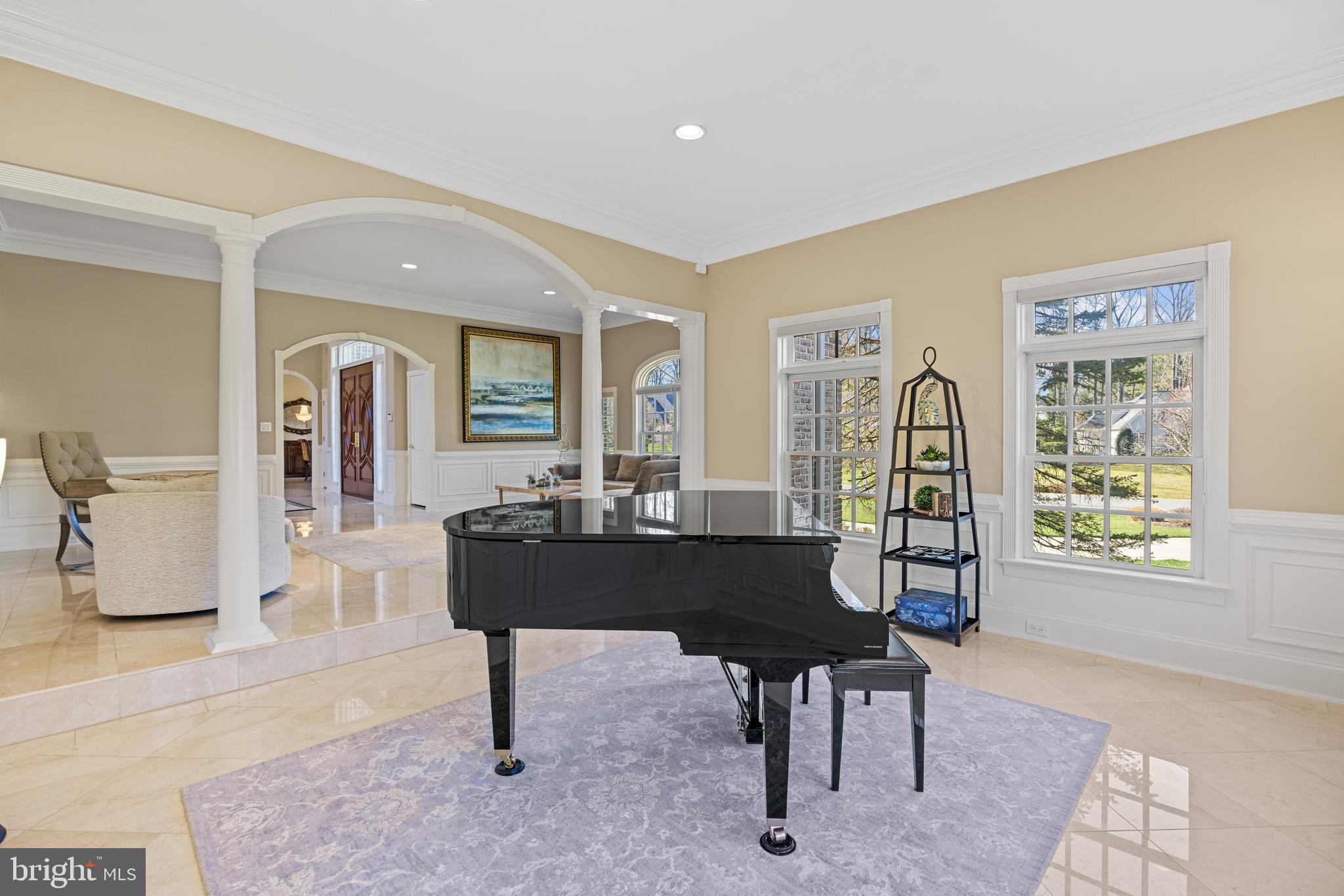 PATRICIAN WOODS - Residential