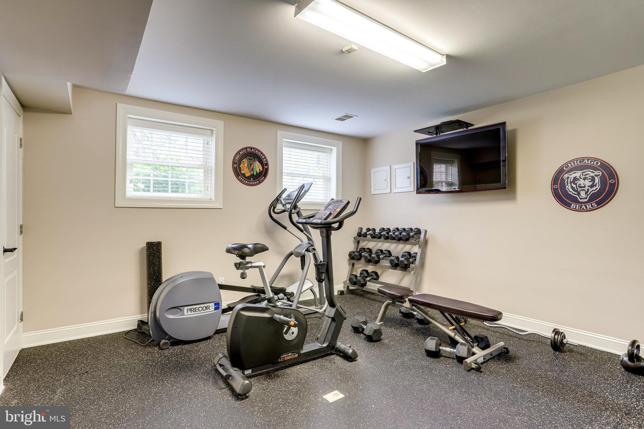 PATRICIAN WOODS - Residential