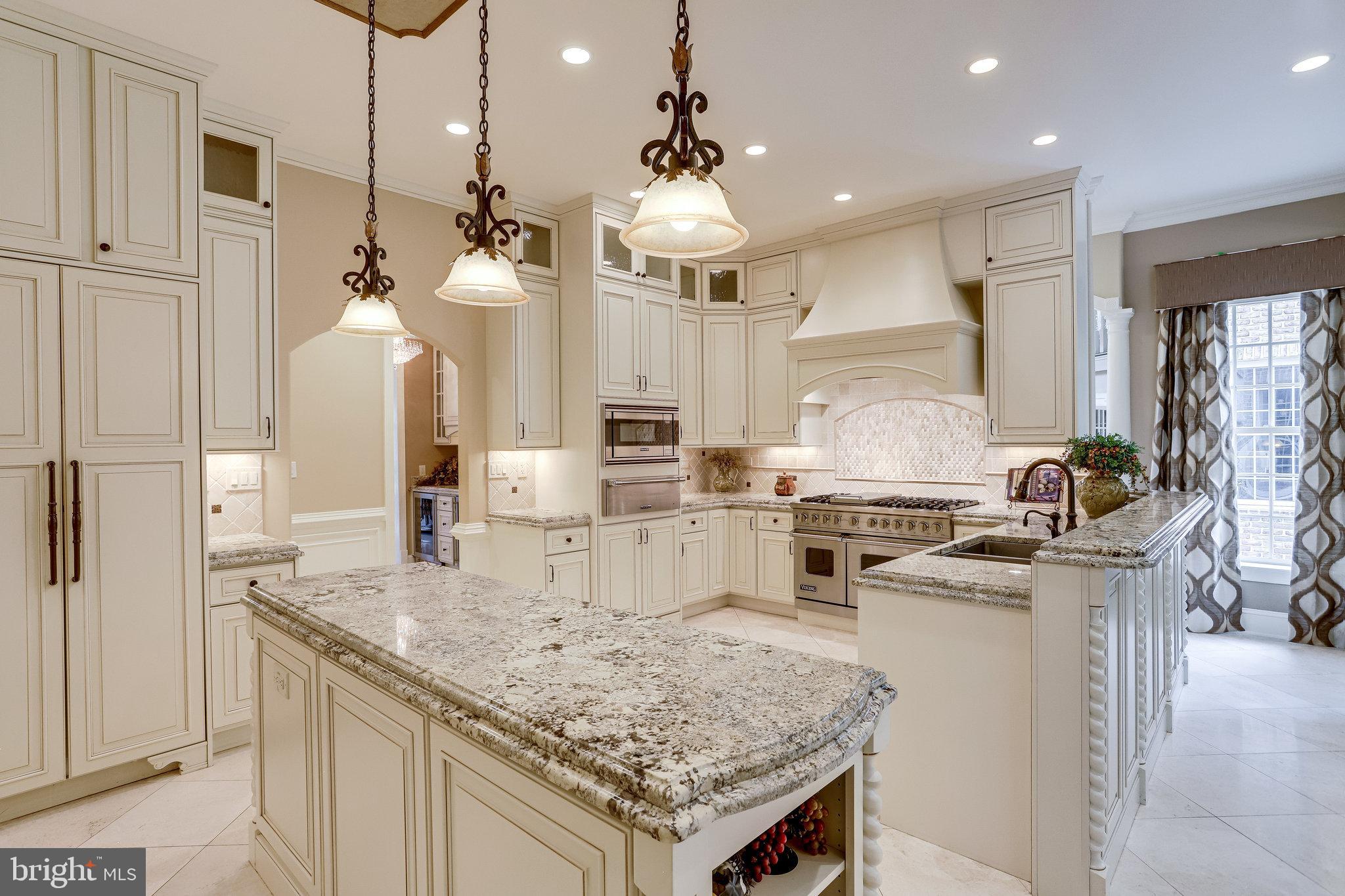 PATRICIAN WOODS - Residential