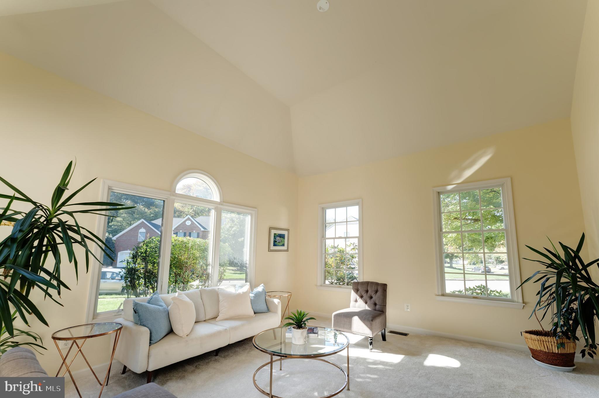 OAKTON RIDGE - Residential