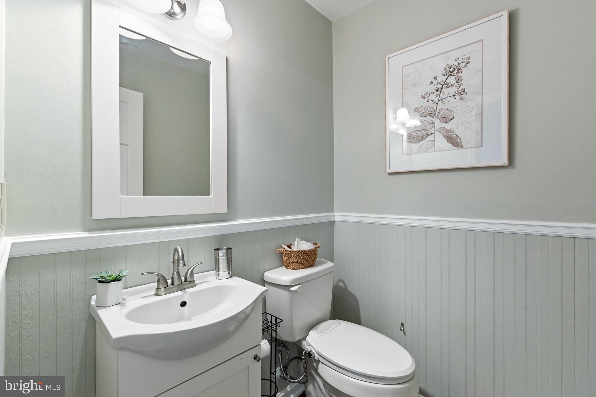 VILLAS ON WATERS EDGE - Residential