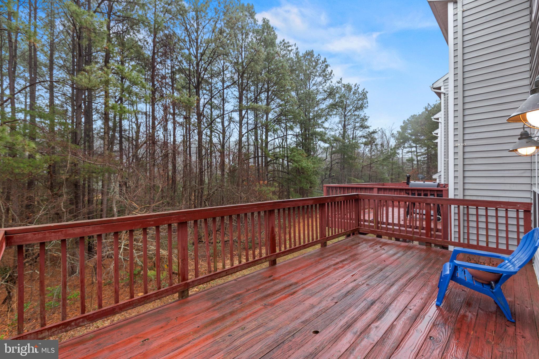 VILLAS ON WATERS EDGE - Residential