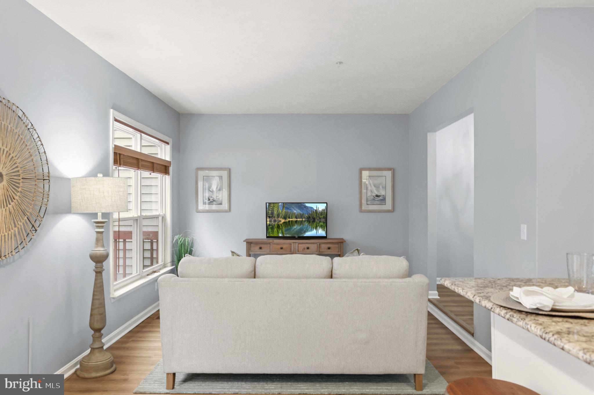 VILLAS ON WATERS EDGE - Residential