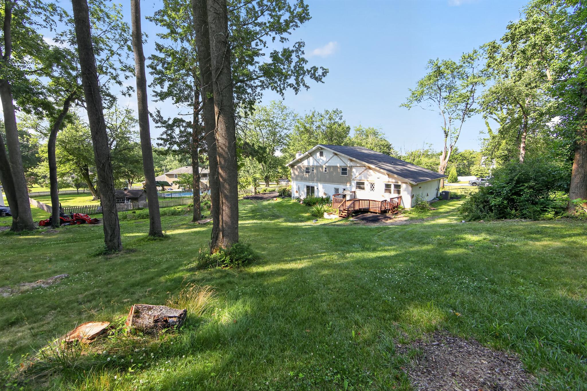425 WESTFIELD DRIVE