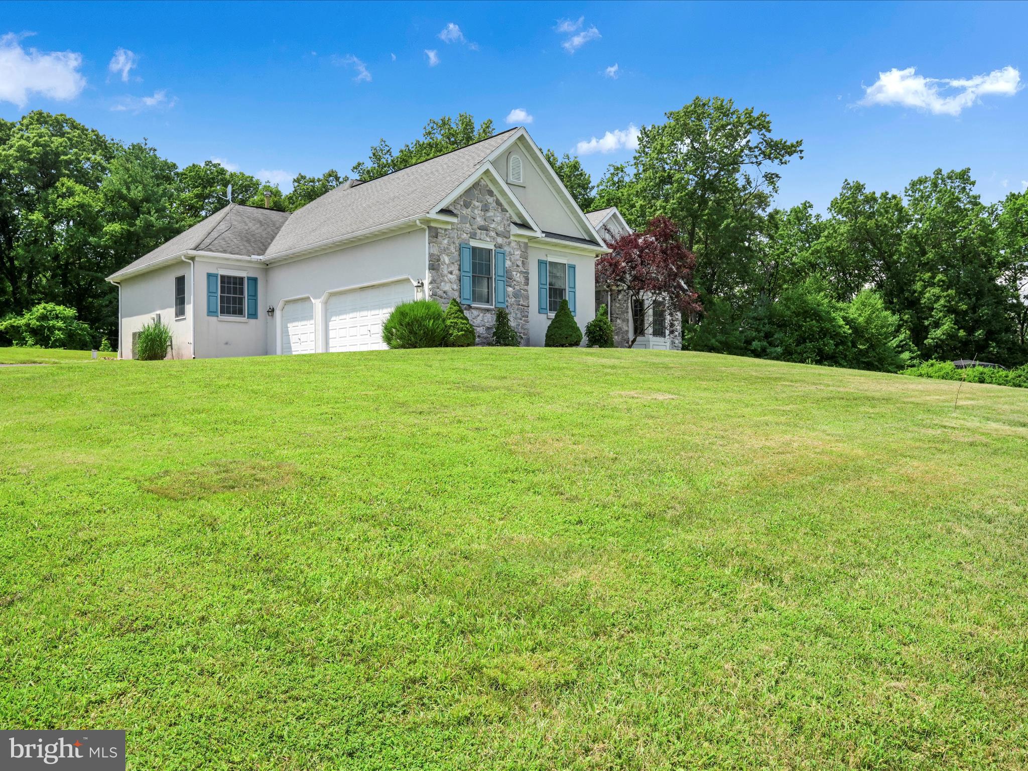 2219 MORGANTOWN ROAD