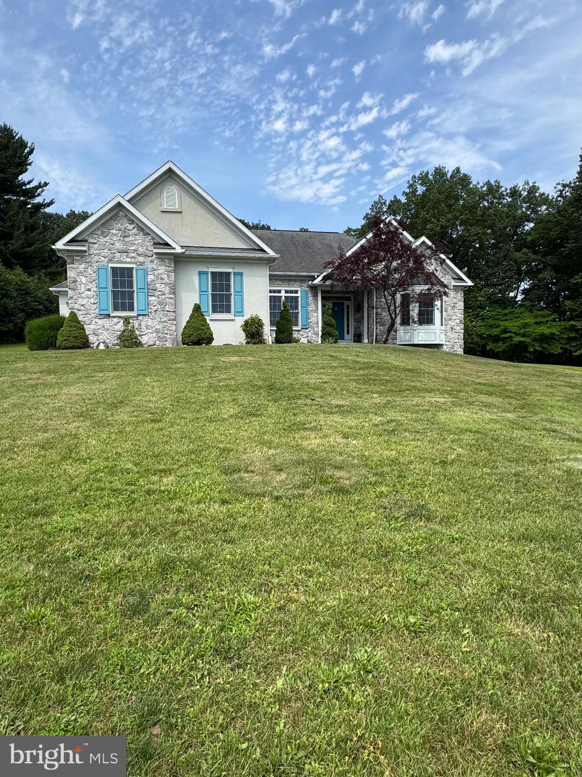 2219 MORGANTOWN ROAD