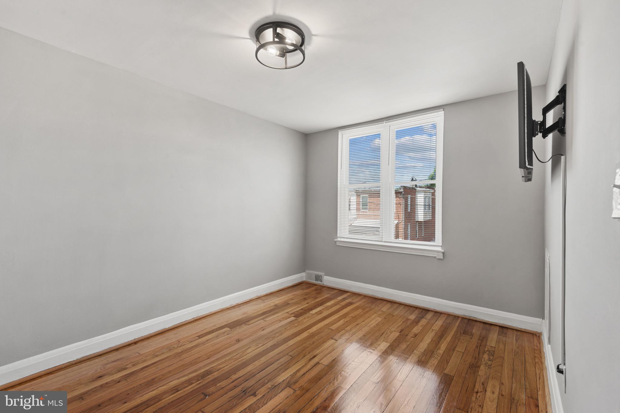 BELAIR-EDISON - Residential