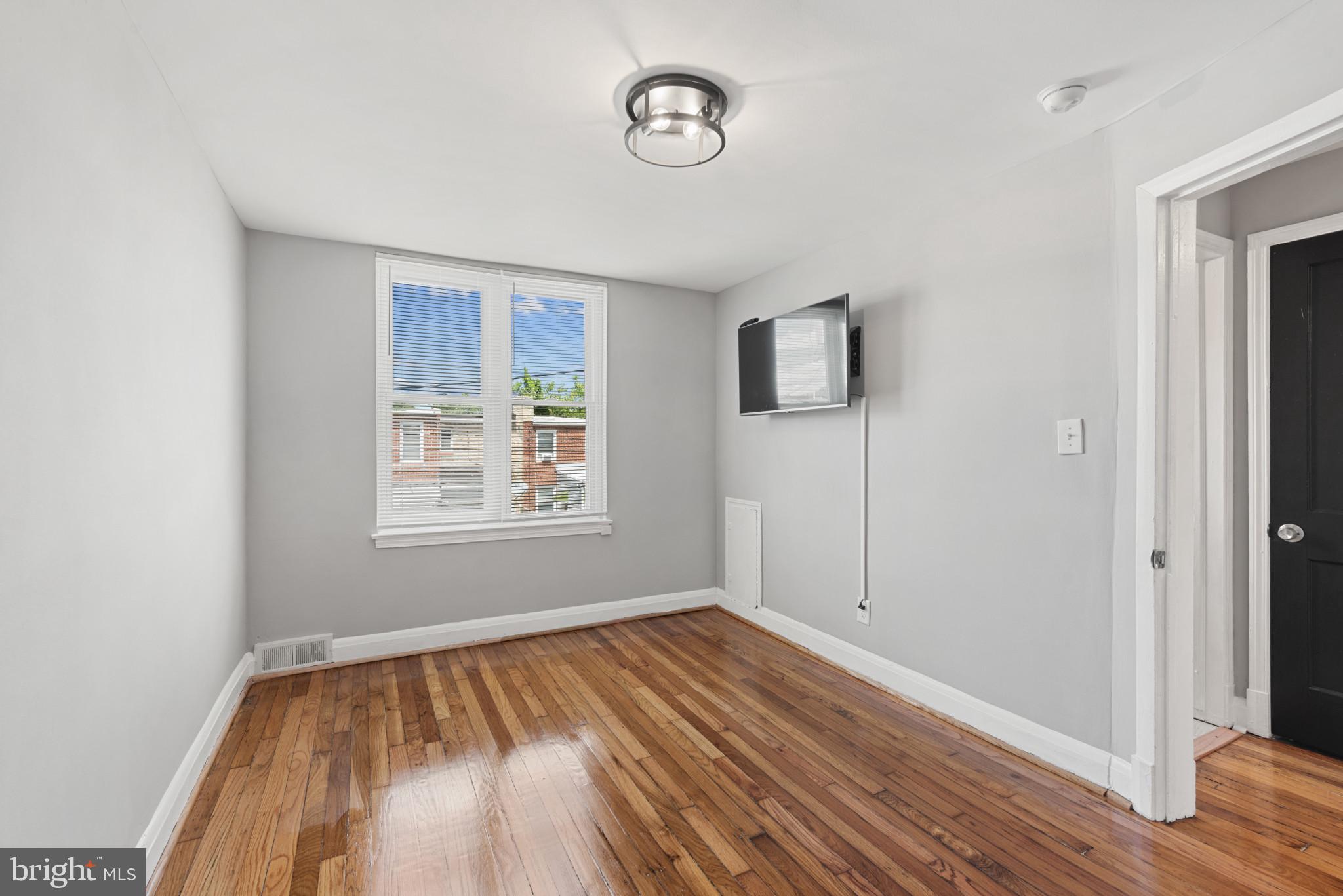 BELAIR-EDISON - Residential