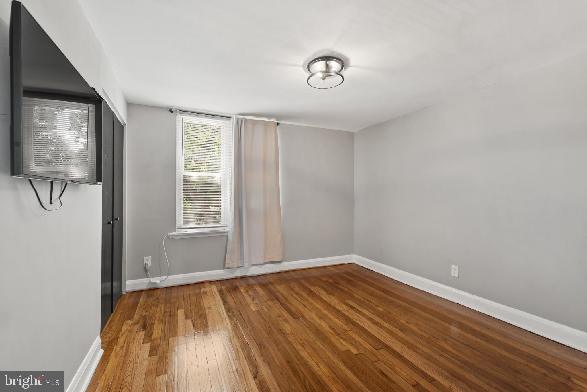 BELAIR-EDISON - Residential