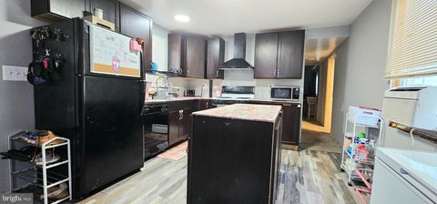 111 COUGAR CIRCLE LOTHIAN MD 20711