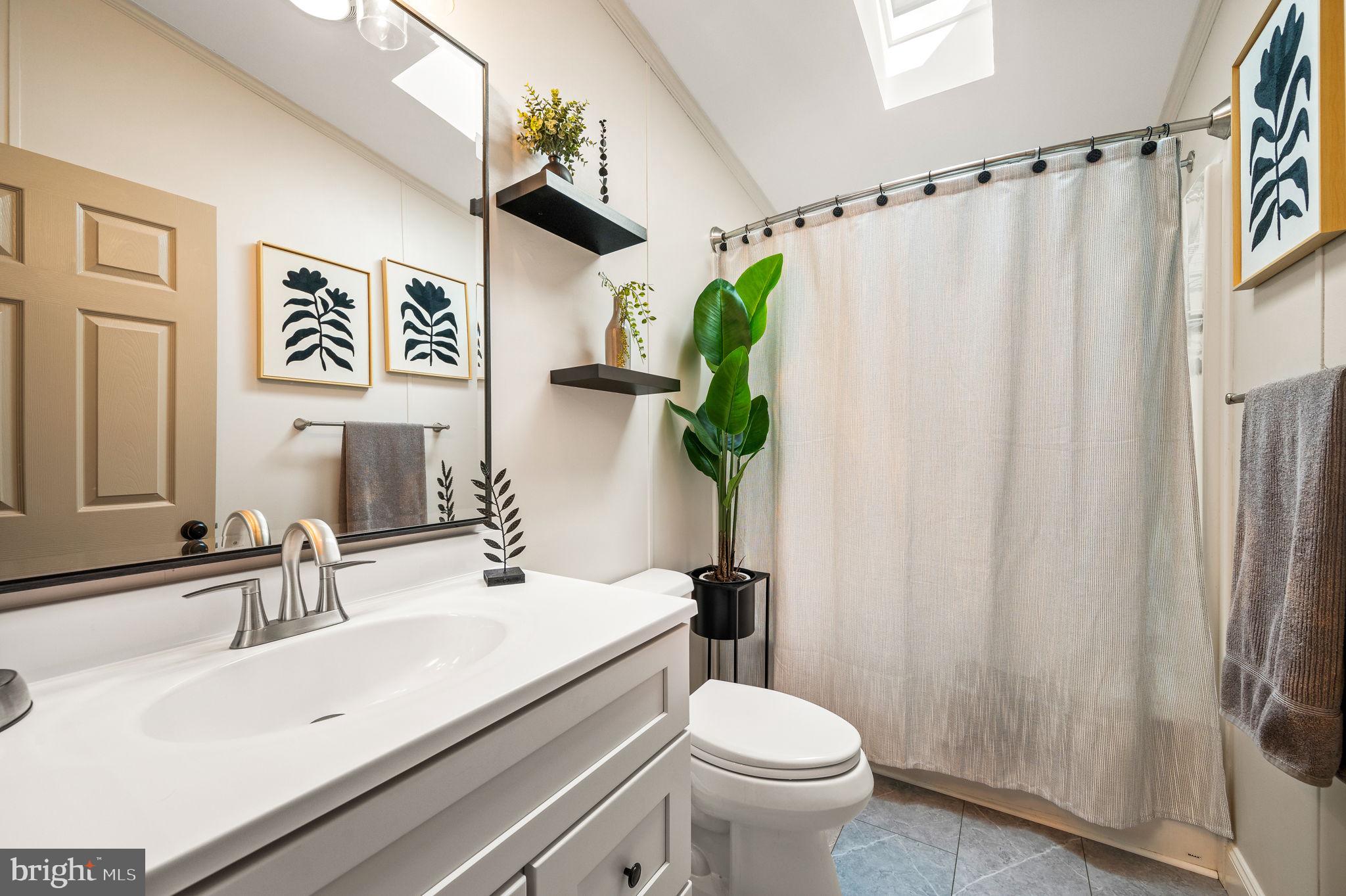 WILLOW RUN - Residential