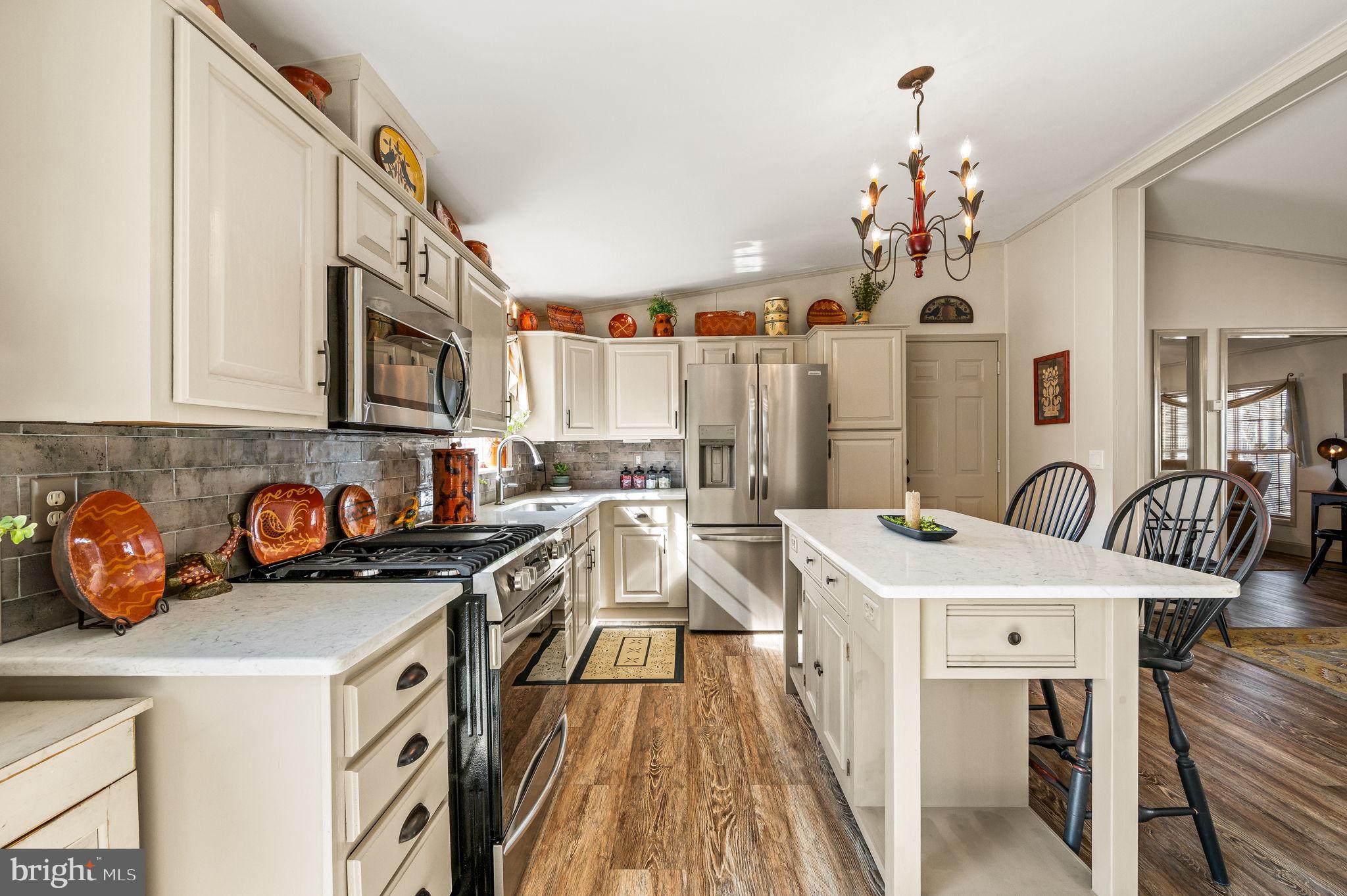 WILLOW RUN - Residential