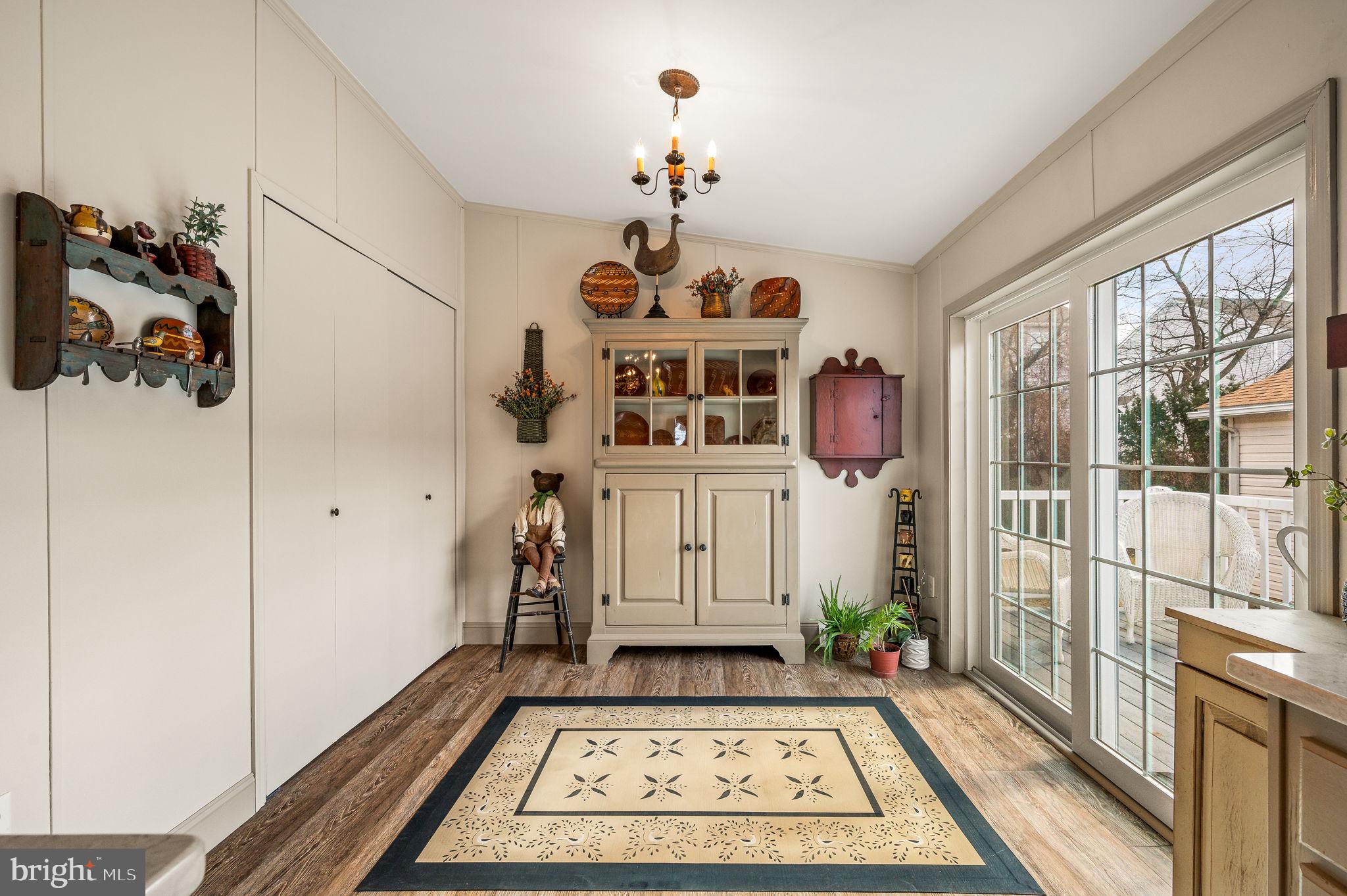 WILLOW RUN - Residential