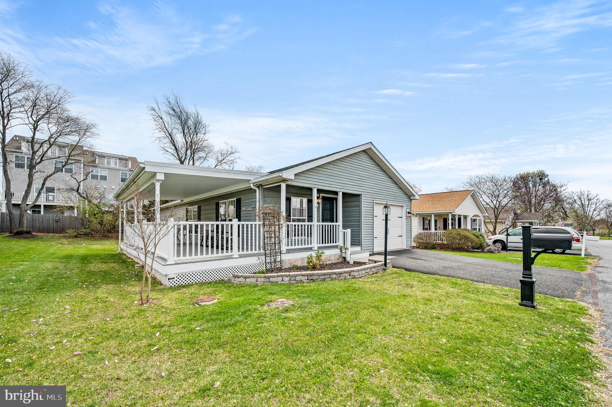 WILLOW RUN - Residential