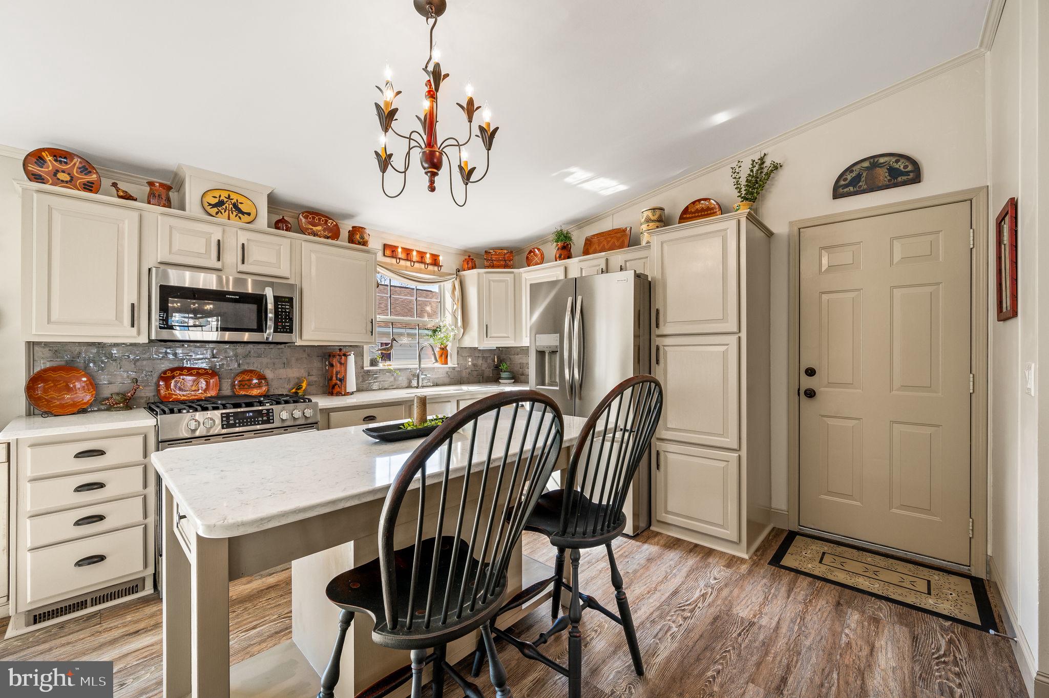 WILLOW RUN - Residential