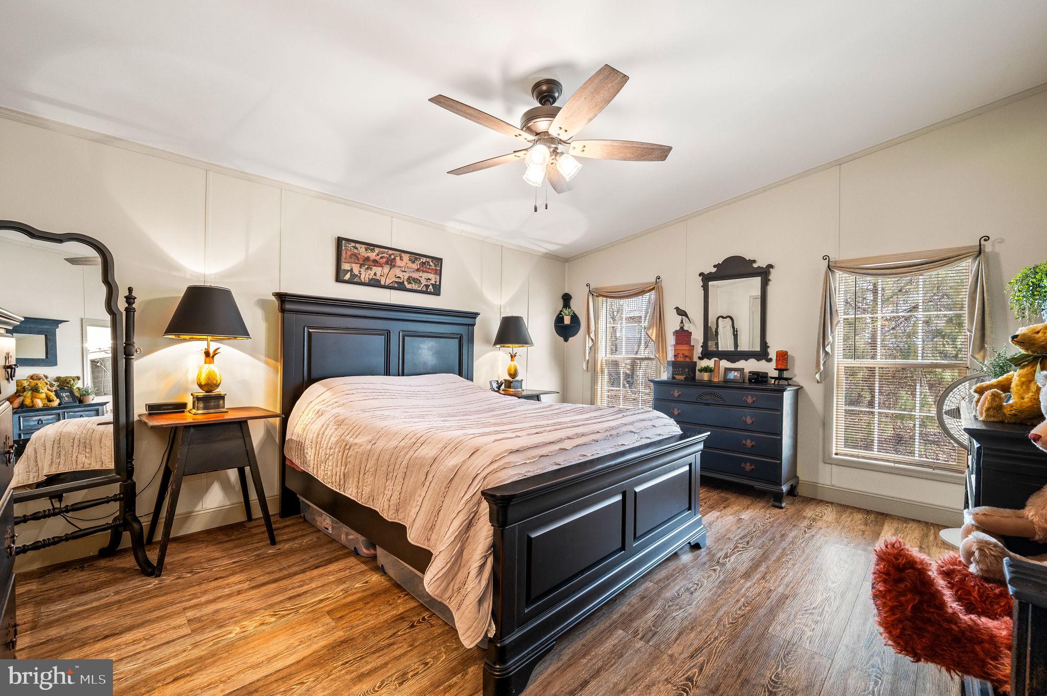 WILLOW RUN - Residential