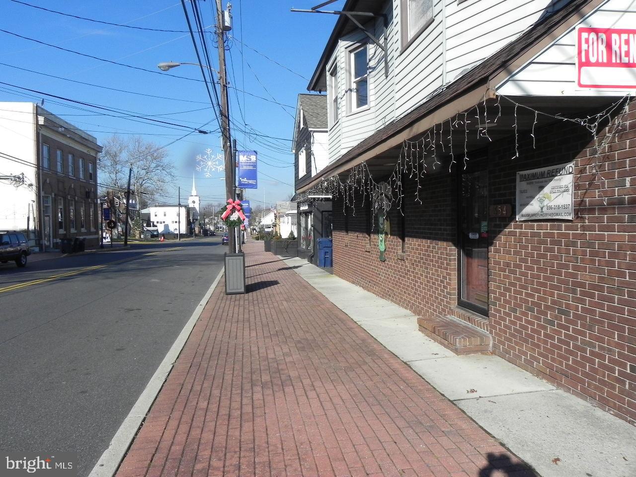 354 S MAIN STREET 356