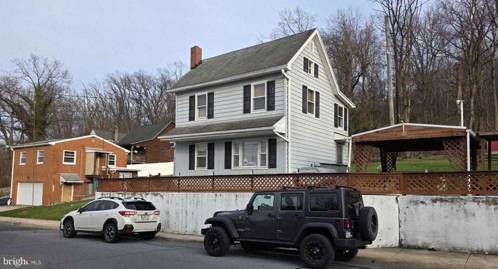 Photo of 485 N Maple Street, EPHRATA, PA 17522 (MLS # PALA2086502)