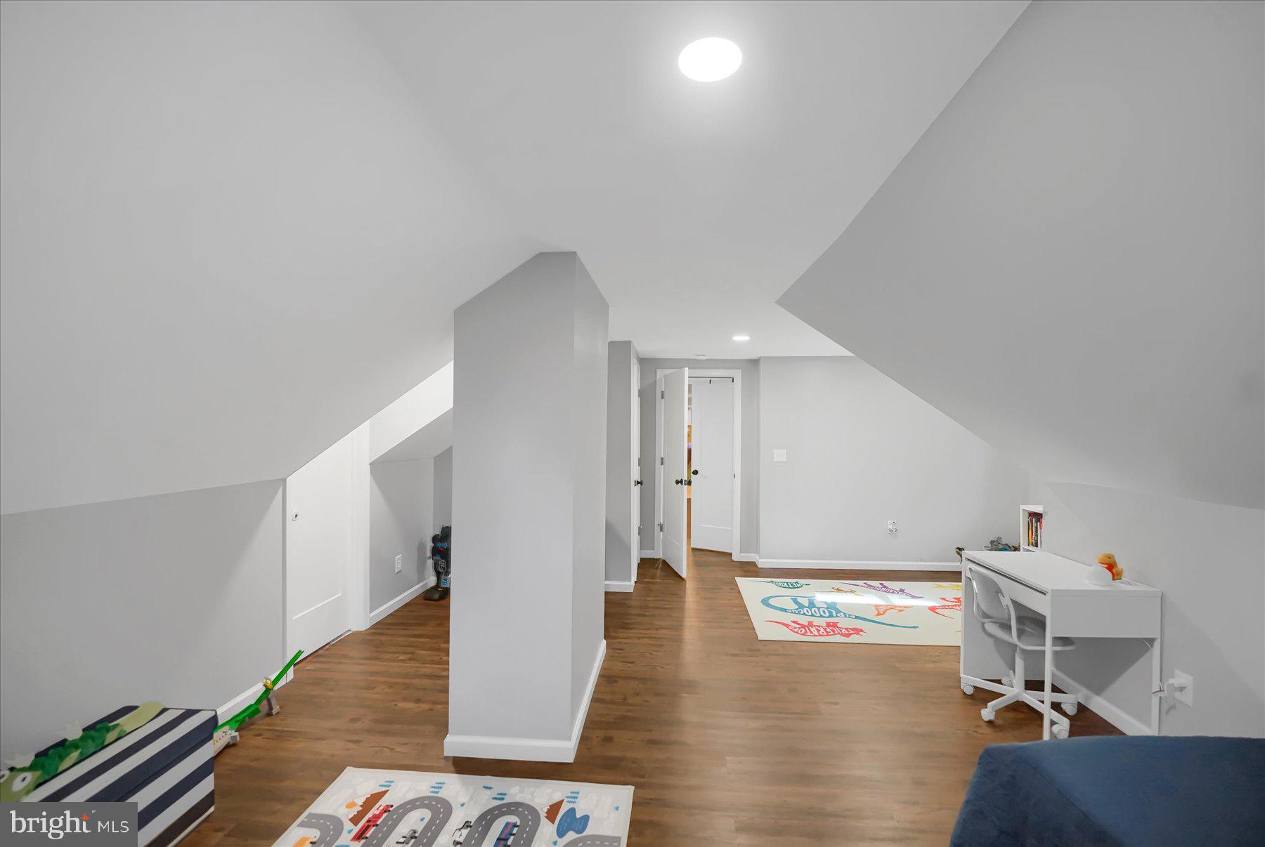 LEMONT - Residential