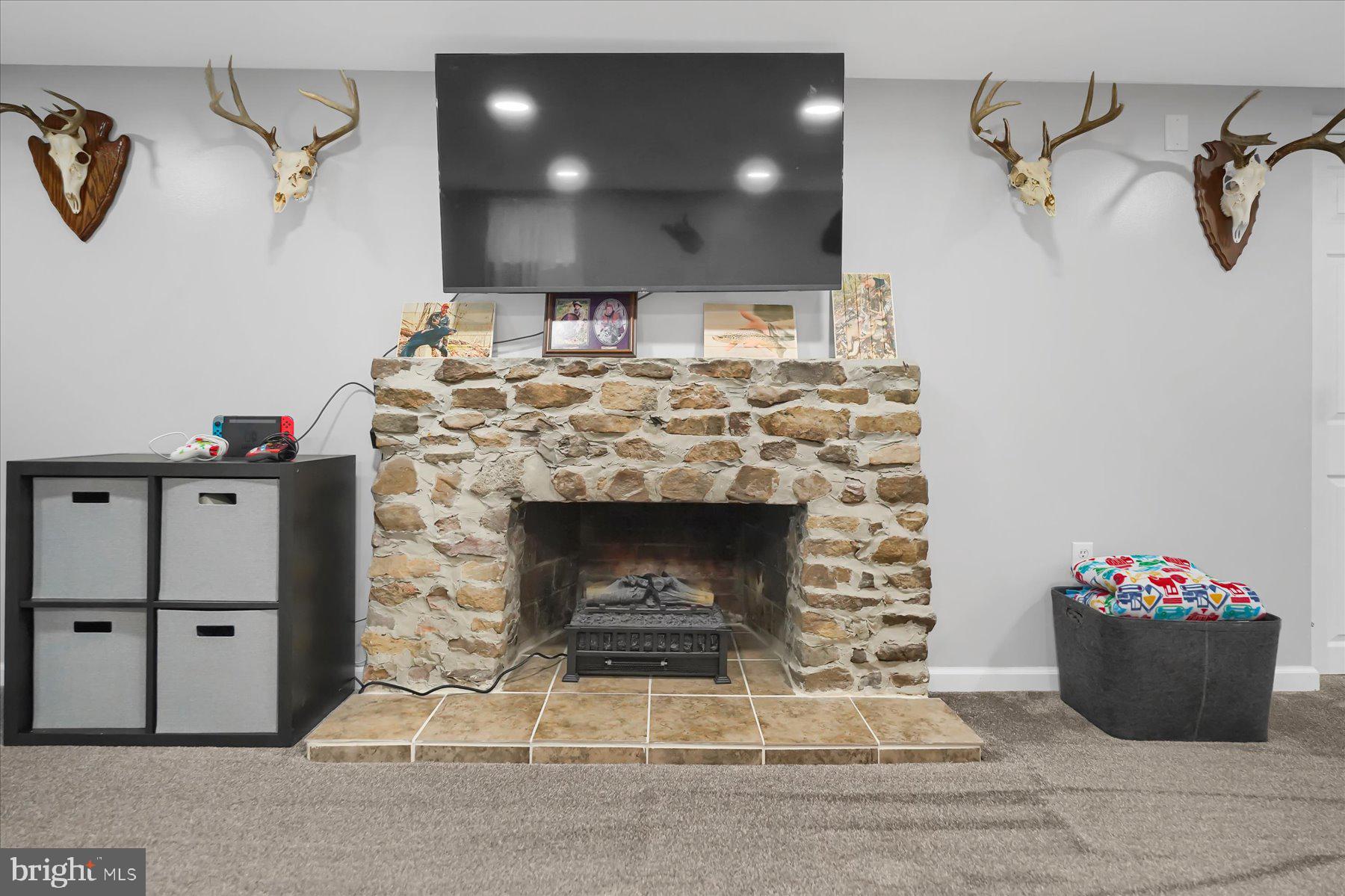 LEMONT - Residential