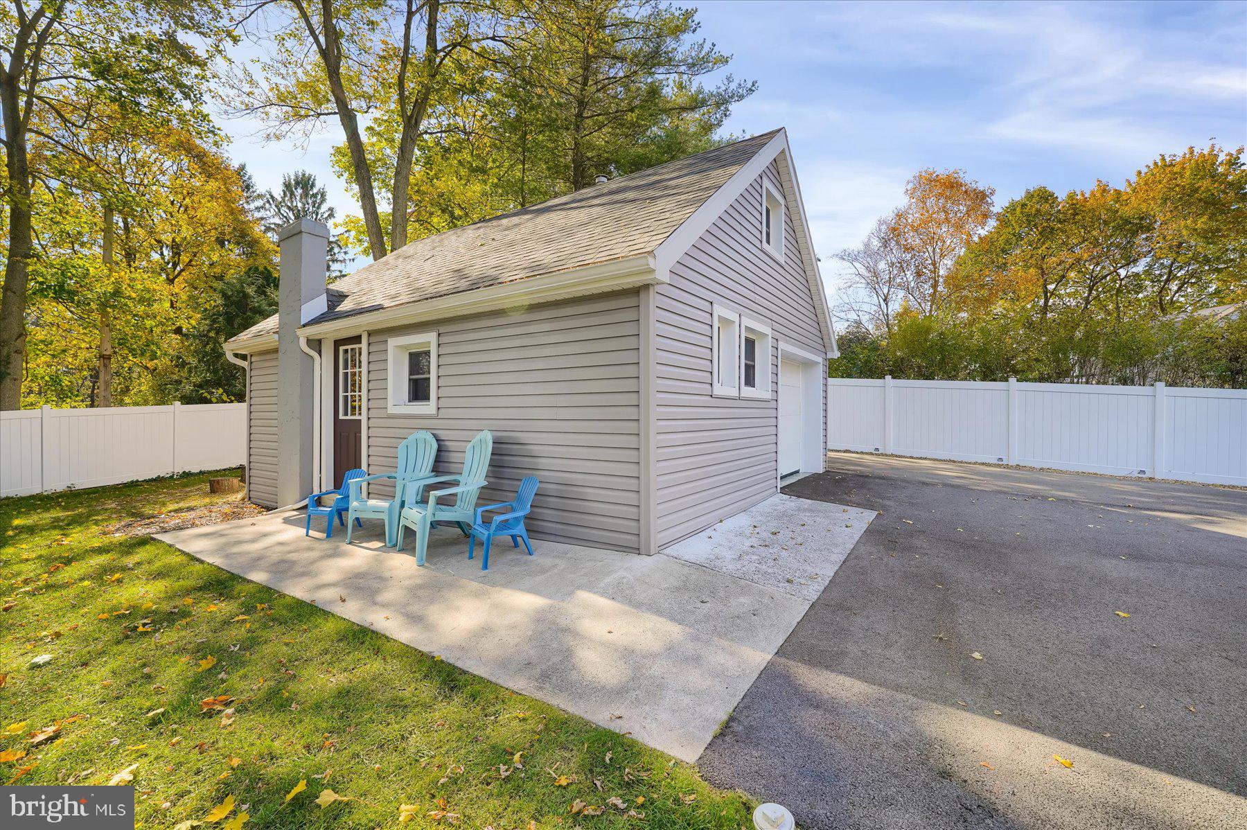 LEMONT - Residential