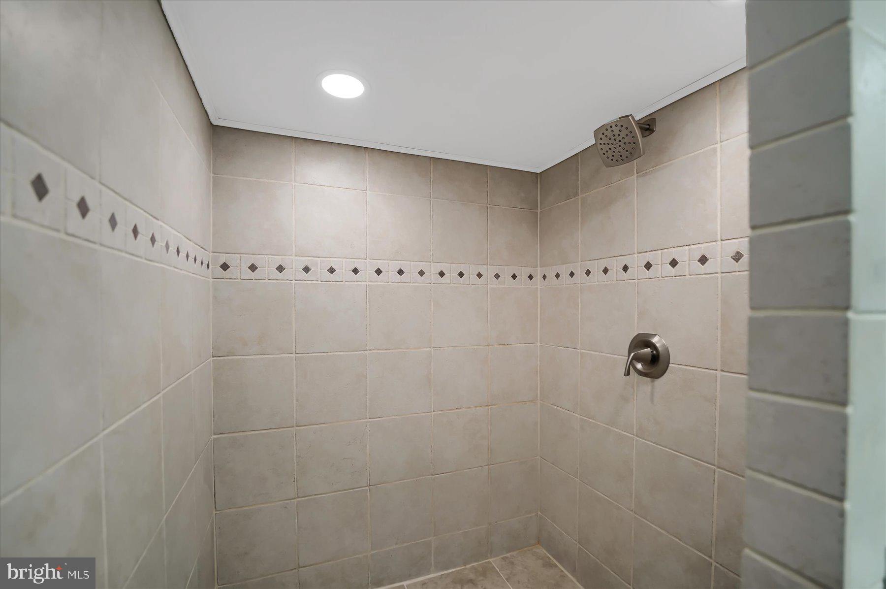 LEMONT - Residential