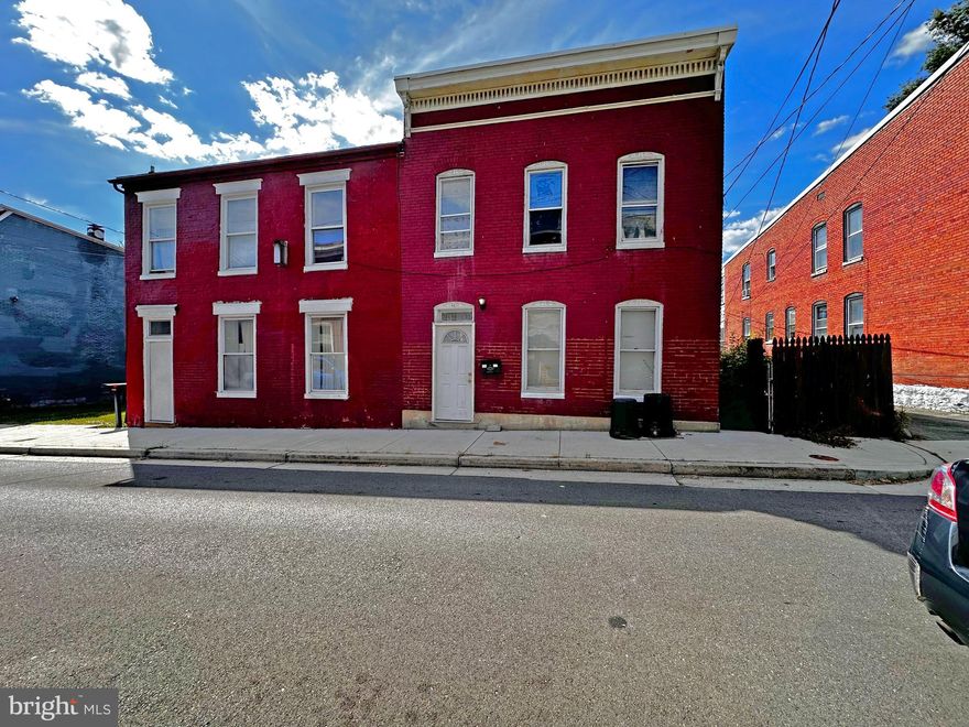 ONLINE AUCTION: Bidding begins 11/12/2025 @ 10:00 AM. Bidding ends 11/14/2025 @ 12:00 PM. List Price is Suggested Opening Bid. Deposit: $5,000.
 
This two-story mix-use building is located in Cumberland, MD within Allegany County. Residents can enjoy the nearby attractions such as Cumberland Shopping Center, Western Maryland Scenic Railroad, & Wills Mountain State Park. This property is vacant. It has easy access to major traffic artery Route 68.