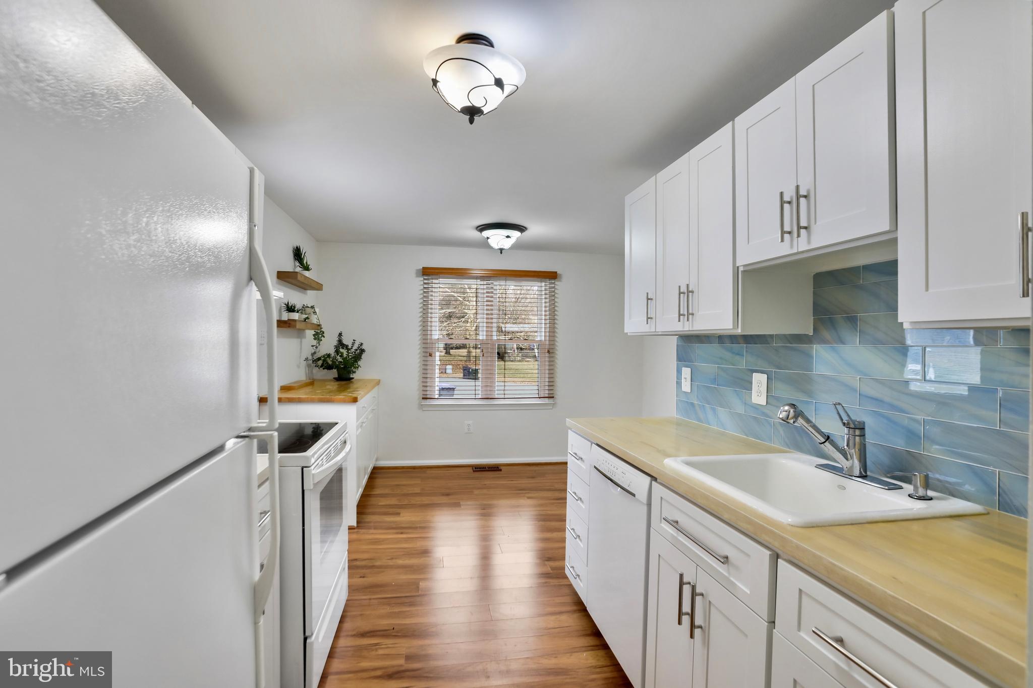 PLEASANT HILL - Residential