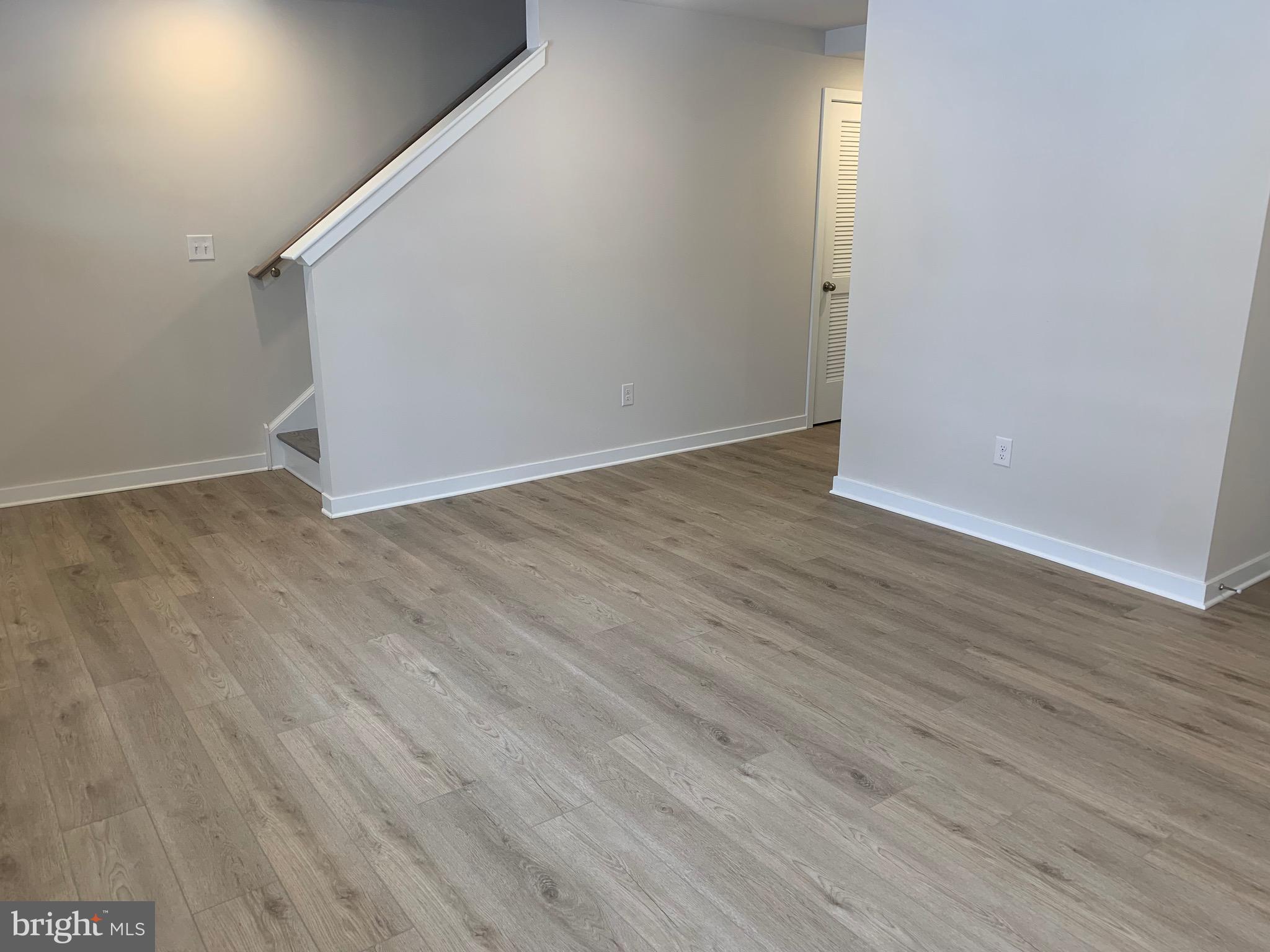 RIVER PIONTE - Residential Lease