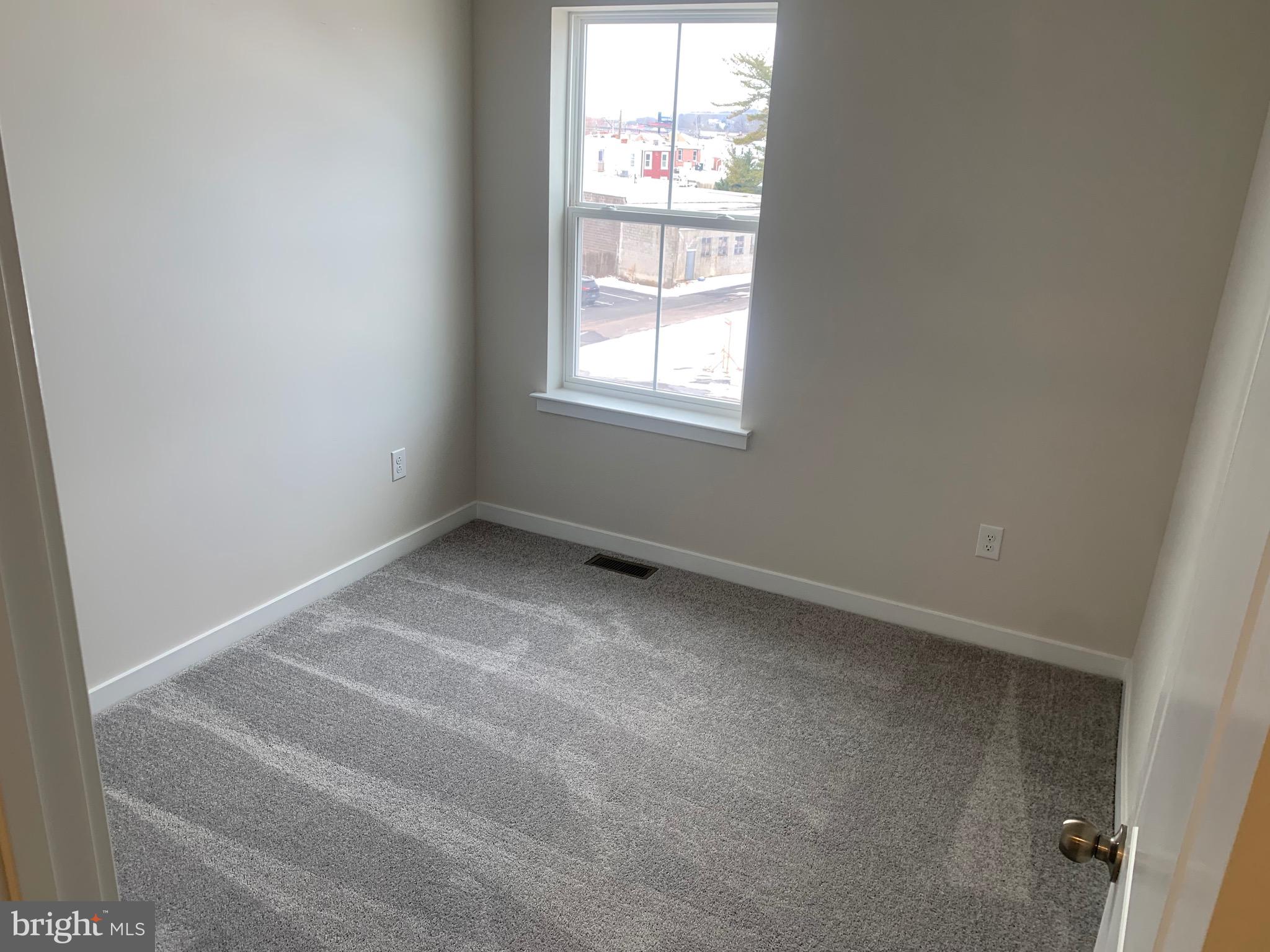 RIVER PIONTE - Residential Lease