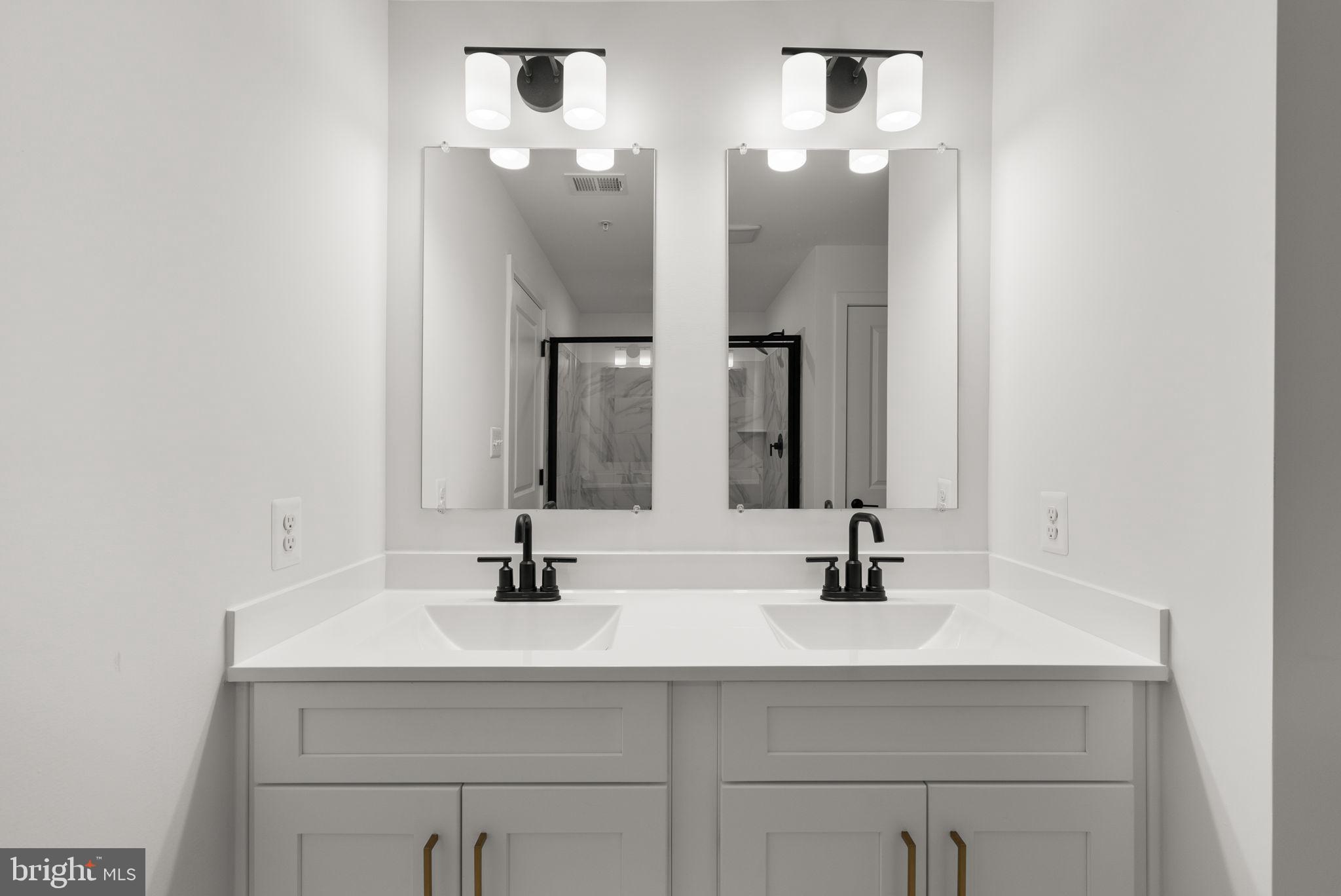 GAMBRILL GLENN - Residential Lease