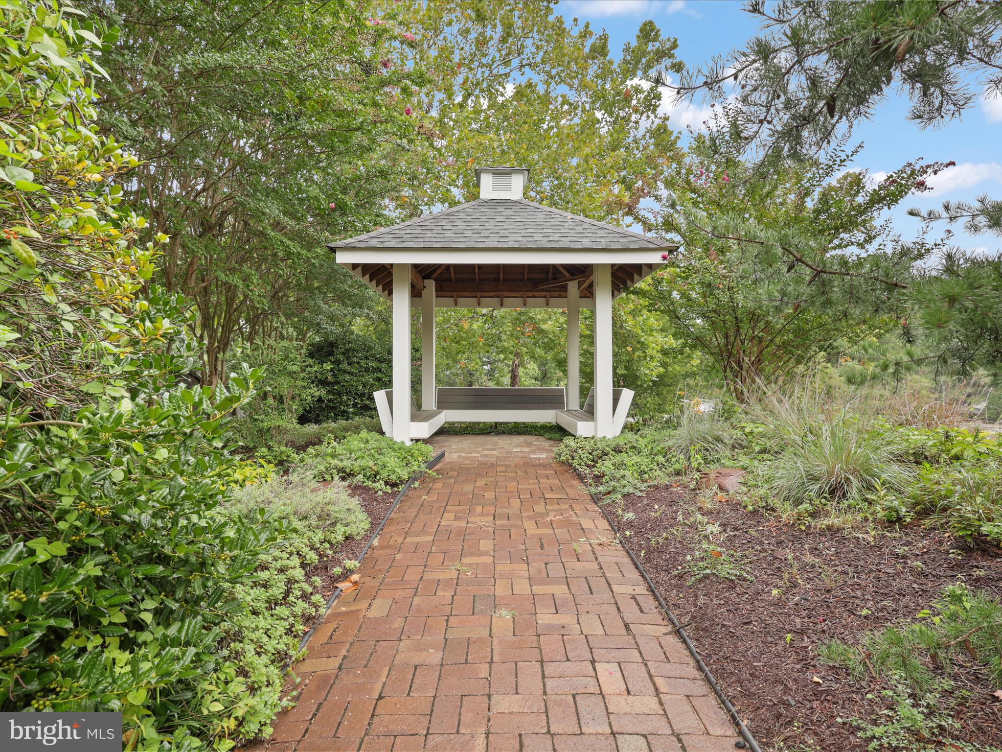 HERITAGE HARBOUR - Residential