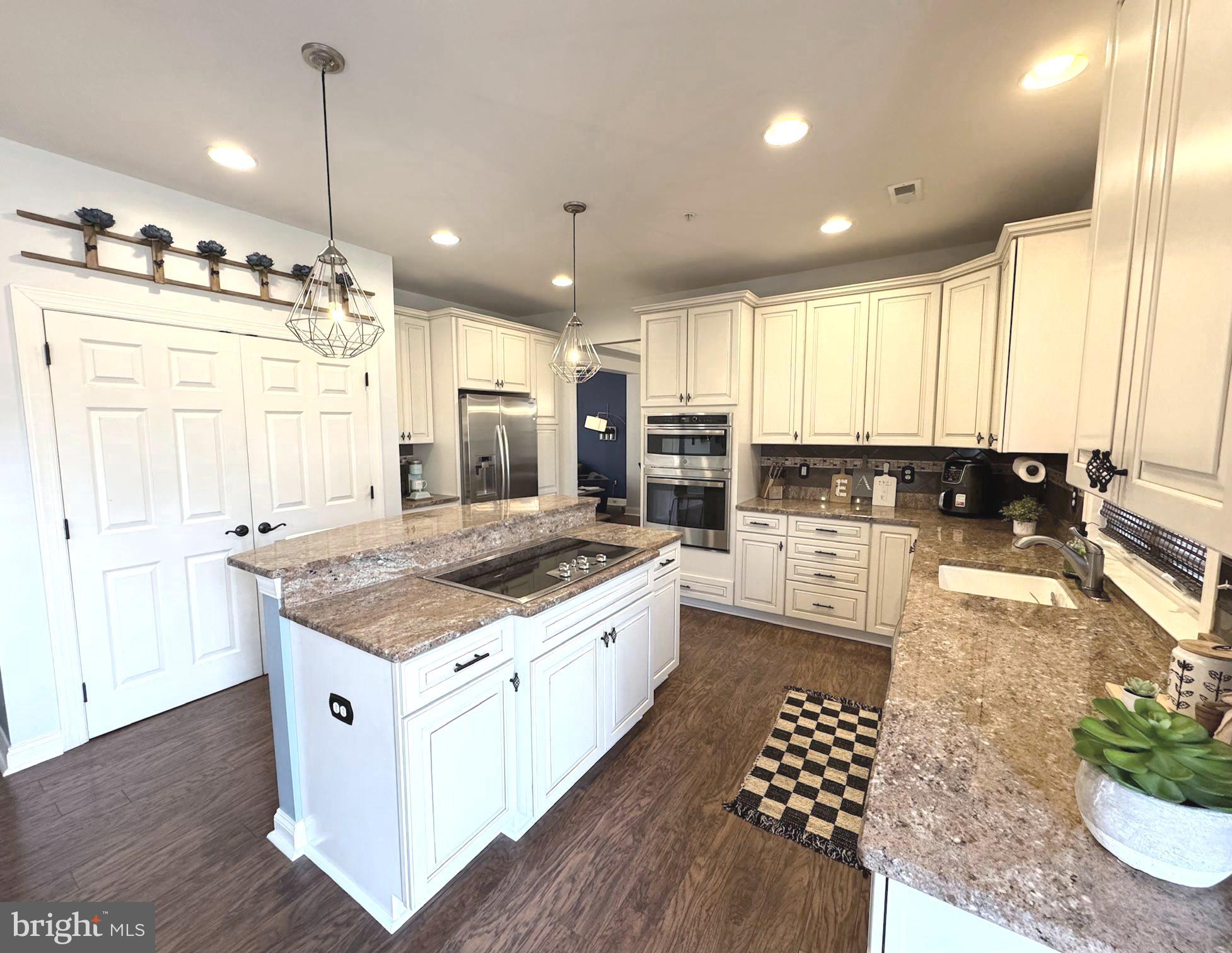 1347 GABRIEL LANE
