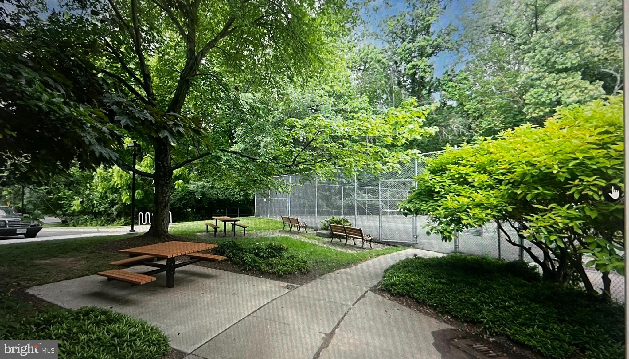 PARKSIDE CONDOMINIUMS - Residential Lease