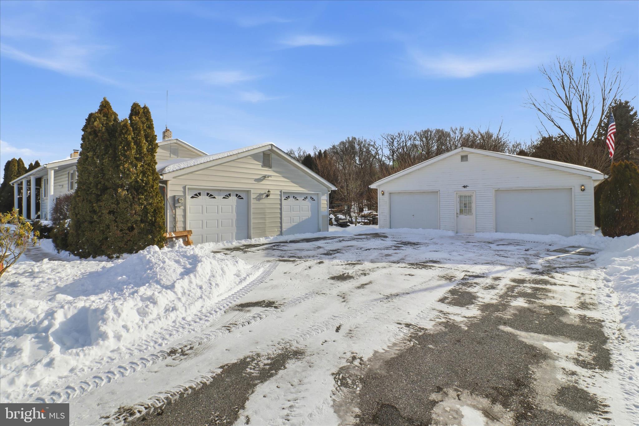 HANOVER HILLS - Residential