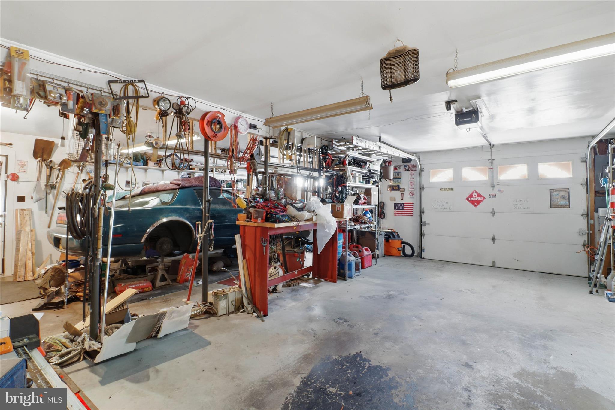 HANOVER HILLS - Residential