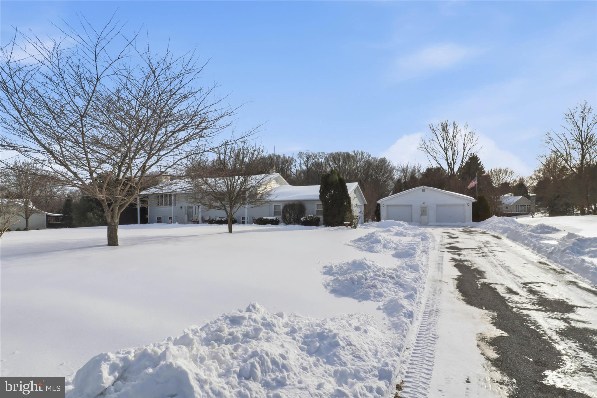 HANOVER HILLS - Residential